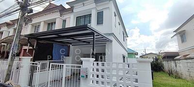 ขาย - The Northern Town Nova : เดอะ นอร์ธเทิร์น ทาวน์ โนวา, ปทุมธานี