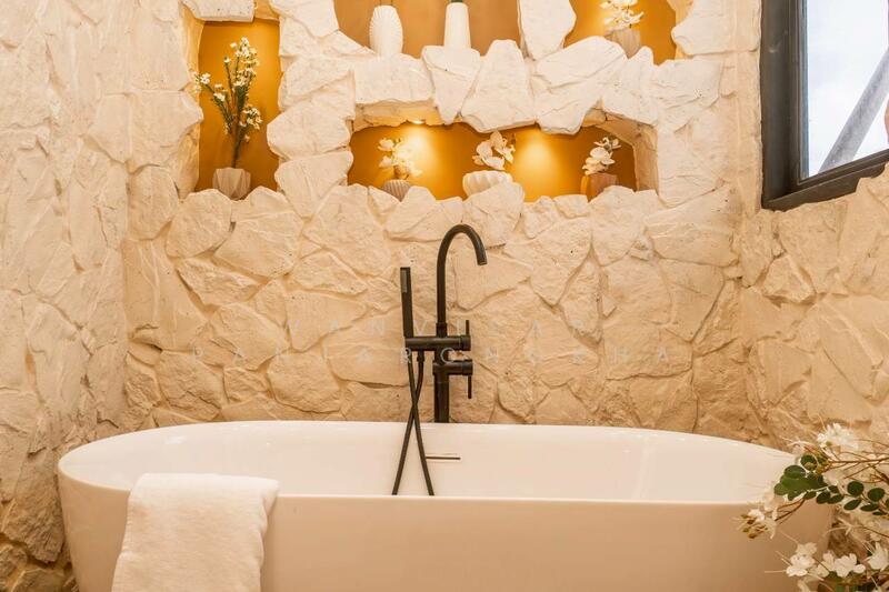 บ้านเดี่ยว 3 ชั้น ศรีนครินทร์ 48 ใกล้ BTS อุดมสุข ใกล้ พาราไดซ์ ปาร์ค ศรีนครินทร์, กรุงเทพ, หนองบอน, ประเวศ, กรุงเทพ, 510 ตร.ม., บ้านเดี่ยว ขาย, โดย Wanvisar Panjarongkha, 500096344 - DDproperty.com