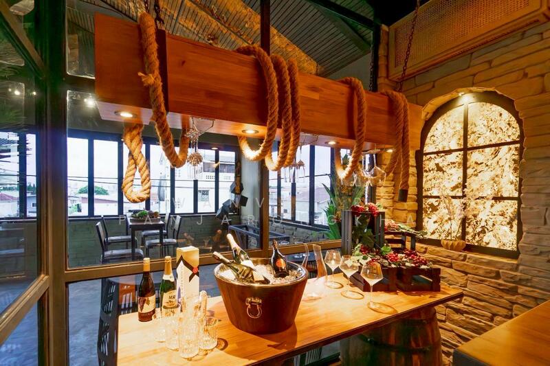 บ้านเดี่ยว 3 ชั้น ศรีนครินทร์ 48 ใกล้ BTS อุดมสุข ใกล้ พาราไดซ์ ปาร์ค ศรีนครินทร์, Bangkok, Nong Bon, Prawet, Bangkok, 4 Bedrooms, 510 sqm, Single Detached House For Sale, by Wanvisar Panjarongkha, 500096344 - DDproperty.com