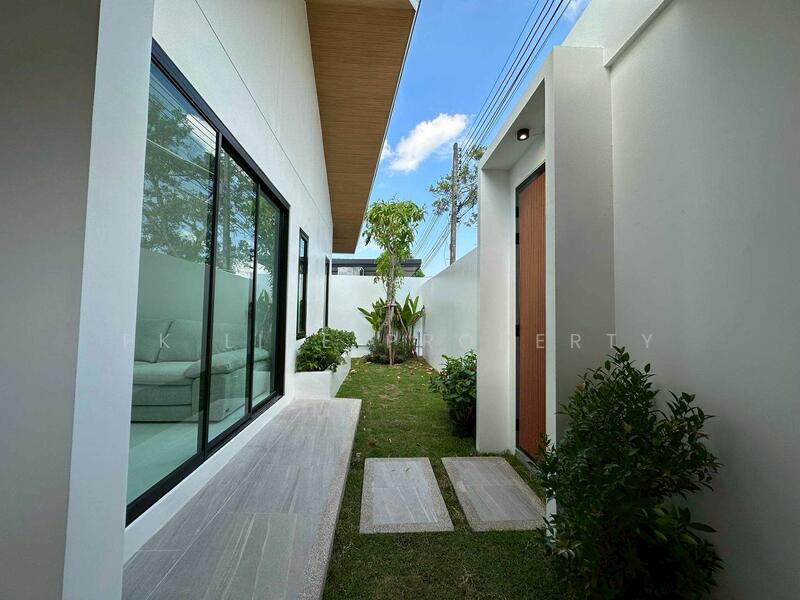 8S0218 Pool villa for sale 16,900,000 baht 3 bedroom 4 bathroom at chalong, Phuket, Chalong, Muang Phuket, Phuket, 3 Bedrooms, 300 sqm, Villa For Sale, by PK LIFE Property, 500096429 - DDproperty.com