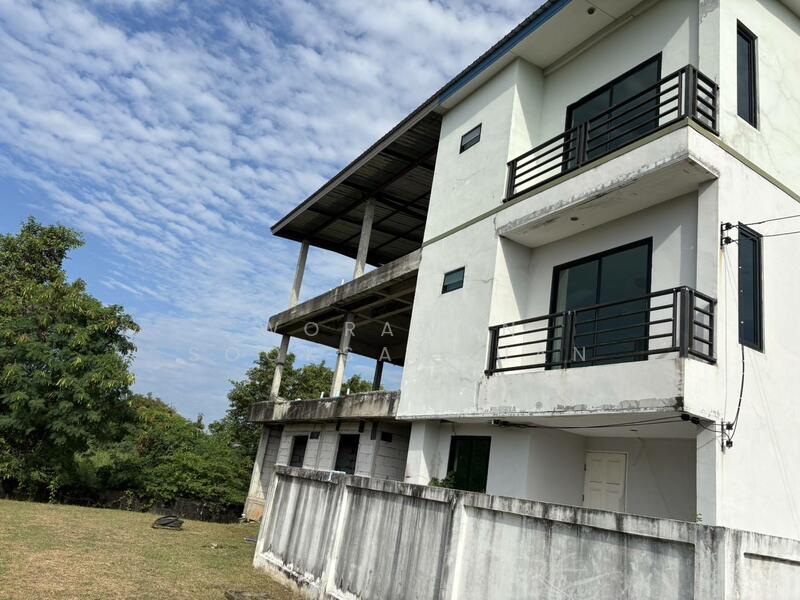For Sale - Land and Townhome for sale, Saraburi
