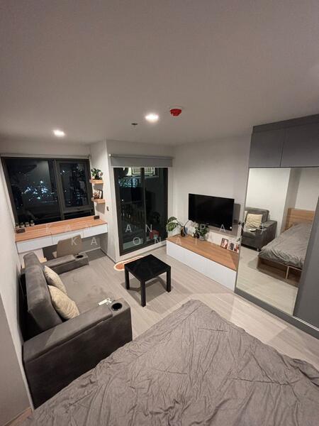 Life Ladprao, Bangkok, 992 Ladprao Road, Jom Phon, Chatuchak, Bangkok, 1 Bedroom, 26 sqm, Condo For Rent, by Kanyani(Pan) Kamonaing, 500096471 - DDproperty.com