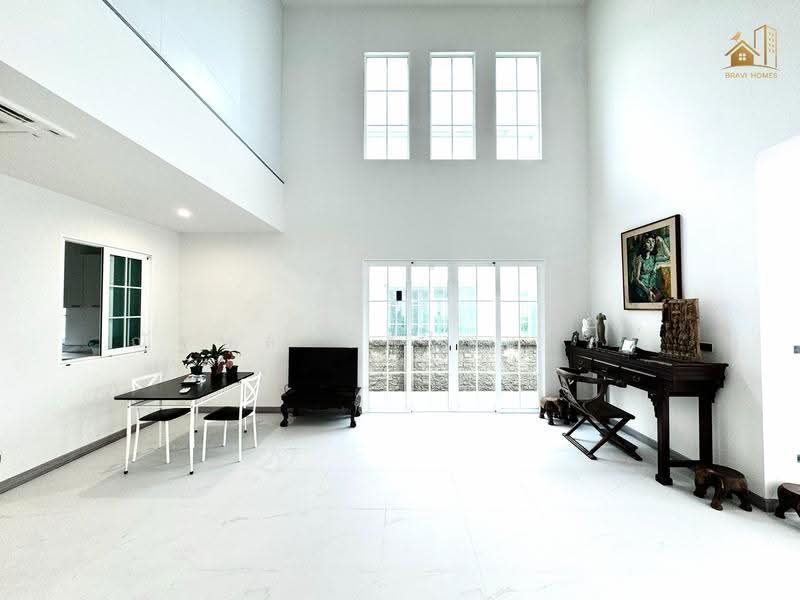 The Matias Boromratchachonnani-Thawiwattana, Bangkok, Suphabburut Rd, Thawi Watthana, Bangkok, 4 Bedrooms, 335 sqm, Single Detached House For Sale, by ณัฐพล ชือไพเวสน์, 500096653 - DDproperty.com
