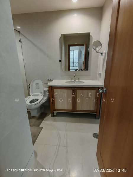 The Emporio Place, Bangkok, 93 Soi Sukhumvit 24, Sukhumvit Road, Khong Tan, Khlong Toei, Bangkok, 1 Bedroom, 48 sqm, Condo For Rent, by Ratchanee Wongpongtham, 500096664 - DDproperty.com