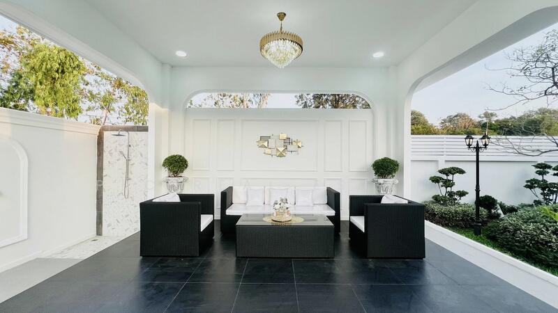 ขายวิลล่าหรูทันสมัยพร้อมสระว่ายน้ำส่วนตัว – ย่านมาบประชัน, ชลบุรี, หนองปรือ, บางละมุง, ชลบุรี, 500 ตร.ม., วิลล่า ขาย, โดย PLC Real Estate, 500096943 - DDproperty.com