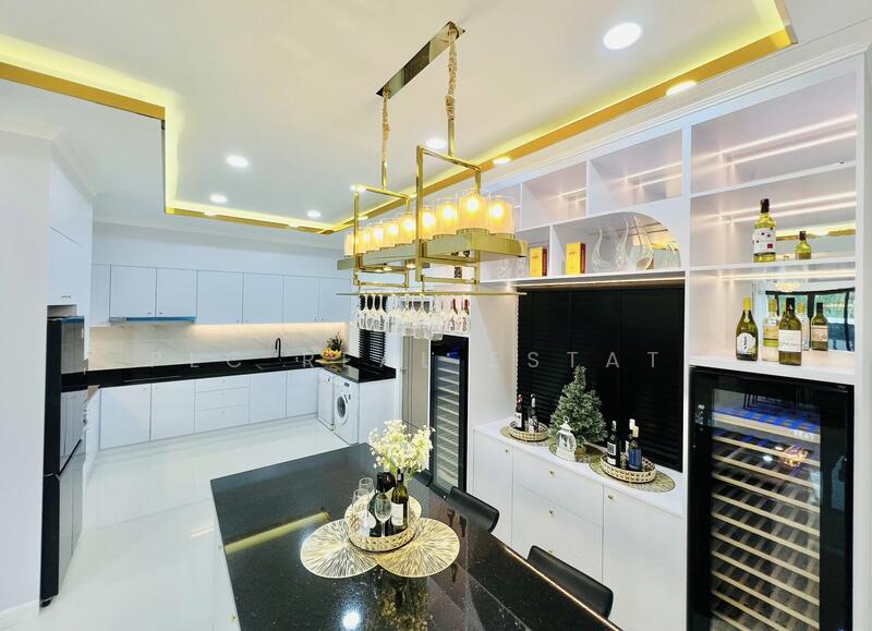 Modern Luxury Pool Villa for Sale in Mabprachan, East Pattaya, Chon Buri (Pattaya), Nong Pru, Bang Lamung (Pattaya), Chon Buri (Pattaya), 5 Bedrooms, 500 sqm, Villa For Sale, by PLC Real Estate, 500096943 - DDproperty.com