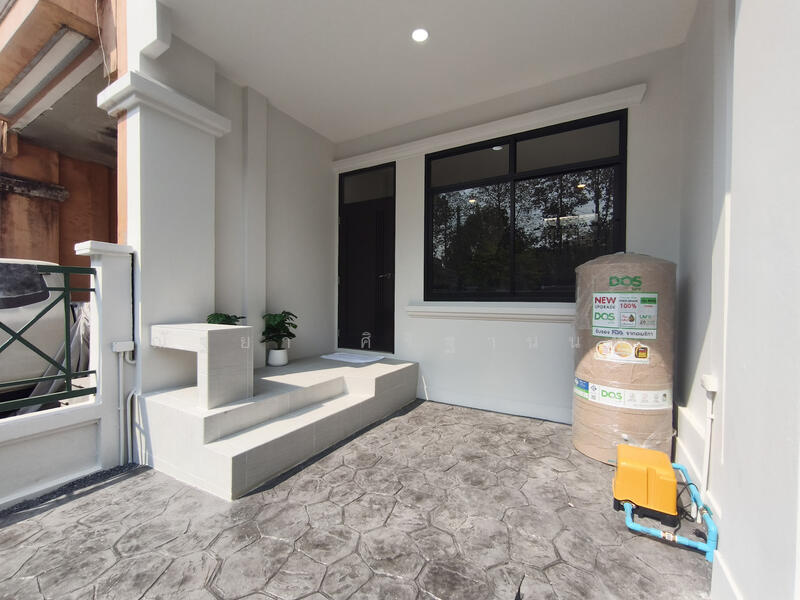 Nanthana Garden Rangsit, Pathum Thani, Soi Baan Klang, Ban Klang, Muang Pathum Thani, Pathum Thani, 3 Bedrooms, 90 sqm, Townhouse For Sale, by ณัฐยา ศิริฐานนท์, 500097067 - DDproperty.com