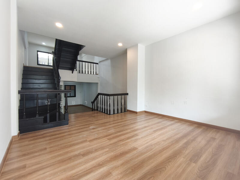 Nanthana Garden Rangsit : นันทนาการ์เด้นรังสิต, ปทุมธานี, ซอยบ้านกลาง, บ้านกลาง, เมืองปทุมธานี, ปทุมธานี, 90 ตร.ม., ทาวน์เฮ้าส์ ขาย, โดย ณัฐยา ศิริฐานนท์, 500097067 - DDproperty.com