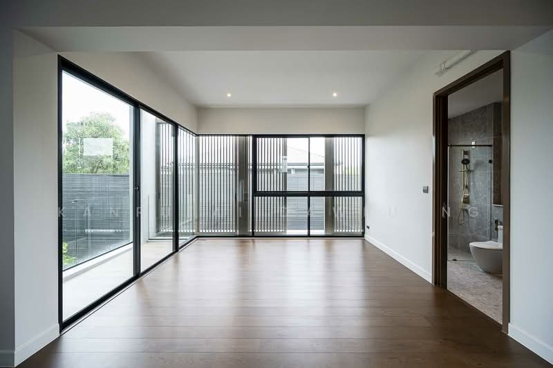 BuGaan Krungthep Kreetha, Bangkok, 109 15 Soi Krungthep Kreetha, Hua Mak, Bang Kapi, Bangkok, 5 Bedrooms, 655 sqm, Single Detached House For Sale, by Kanrutai Dawruang, 500097068 - DDproperty.com