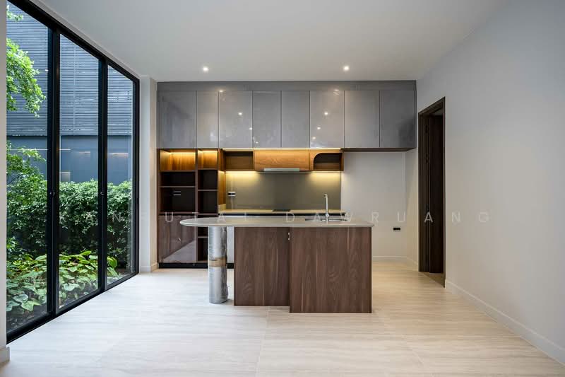 BuGaan Krungthep Kreetha, Bangkok, 109 15 Soi Krungthep Kreetha, Hua Mak, Bang Kapi, Bangkok, 5 Bedrooms, 655 sqm, Single Detached House For Sale, by Kanrutai Dawruang, 500097068 - DDproperty.com