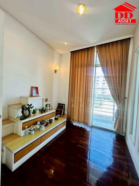 Navamin74 บ้านเดี่ยว นวมินทร์74 ใกล้ช็อคโกแลตวิว รหัส : H8163, Bangkok, Nawamin, Bueng Kum, Bangkok, 4 Bedrooms, 1,669 sqm, Single Detached House For Sale, by DD Asset (Thailand) Co.,Ltd, 500097133 - DDproperty.com