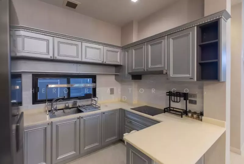 For Rent Bangkok House Artale Ekkamai-Ramintra Sukhonthasawat Lat Phrao hre00059, Bangkok, Lat Phrao, Lat Phrao, Bangkok, 4 Bedrooms, 390 sqm, Single Detached House For Rent, by Hero Realtor Co., Ltd., 500097358 - DDproperty.com