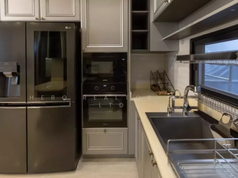 For Rent Bangkok House Artale Ekkamai-Ramintra Sukhonthasawat Lat Phrao hre00059, Bangkok, Lat Phrao, Lat Phrao, Bangkok, 4 Bedrooms, 390 sqm, Single Detached House For Rent, by Hero Realtor Co., Ltd., 500097358 - DDproperty.com