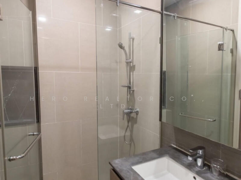 For Rent Bangkok House Artale Ekkamai-Ramintra Sukhonthasawat Lat Phrao hre00059, Bangkok, Lat Phrao, Lat Phrao, Bangkok, 4 Bedrooms, 390 sqm, Single Detached House For Rent, by Hero Realtor Co., Ltd., 500097358 - DDproperty.com