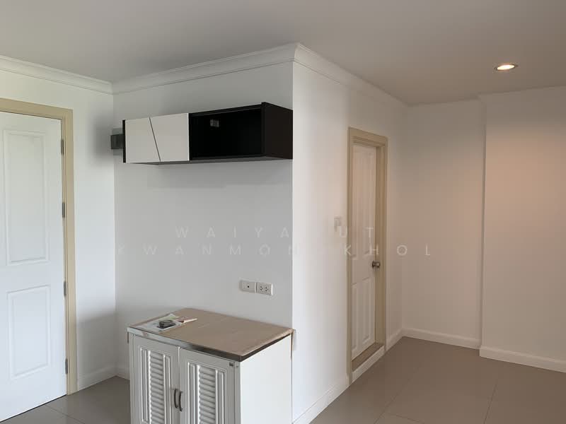 Lumpini Place Rama 9-Ratchada, Bangkok, Rama 9 Road, Huai Khwang, Huai Khwang, Bangkok, 1 Bedroom, 37 sqm, Condo For Rent, by Waiyawut Kwanmongkhol, 500097387 - DDproperty.com