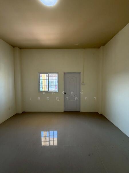 ห้องนอนชั้น3 หน้าบันได (หน้าบ้าน)