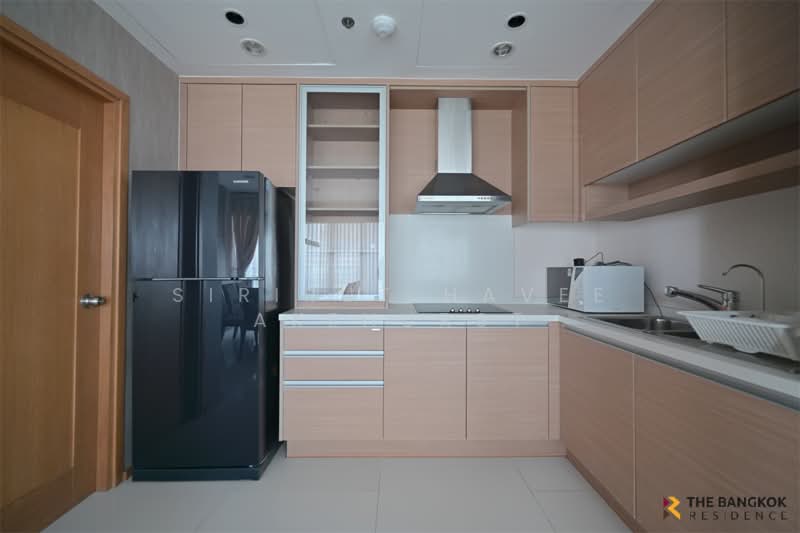 The Emporio Place, Bangkok, 93 Soi Sukhumvit 24, Sukhumvit Road, Khong Tan, Khlong Toei, Bangkok, 2 Bedrooms, 101 sqm, Condo For Sale, by Sirirut Havee Akehurst, 500097439 - DDproperty.com