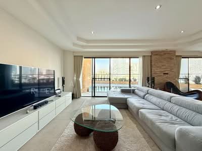 For Rent - Le Raffine Sukhumvit 24, Bangkok