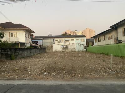 ขาย - ที่ดิน 104 ตร.ว. ซอยลาดพร้าว 96 ใกล้ MRT ลาดพร้าว 83 ถมแล้ว พร้อมปลูกบ้าน (เจ้าของขายเอง), กรุงเทพ