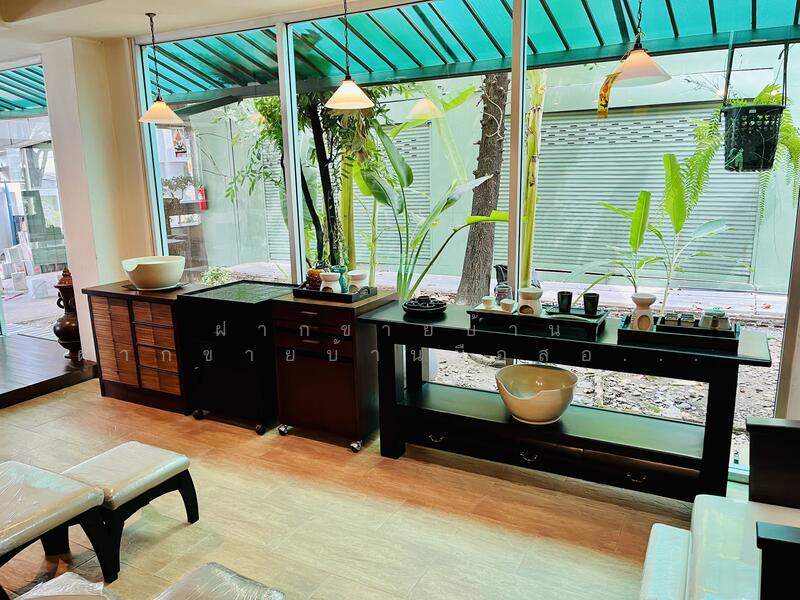 ขาย - ขายโรงงานเฟอร์นิเจอร์หรูสปา รับงานทำไม่ทัน อยากเกษียณไม่มีคนรับช่วงใครจะโชคดี, กรุงเทพ