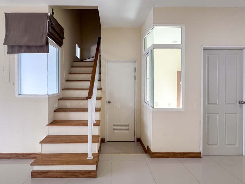 Golden Town 3 Ladprao-Kasetnawamin, Bangkok, ซอยนวมินทร์ 42, Khlong Kum, Bueng Kum, Bangkok, 3 Bedrooms, 150 sqm, Townhouse For Rent, by Somchai Ruechajirakit, 500097636 - DDproperty.com