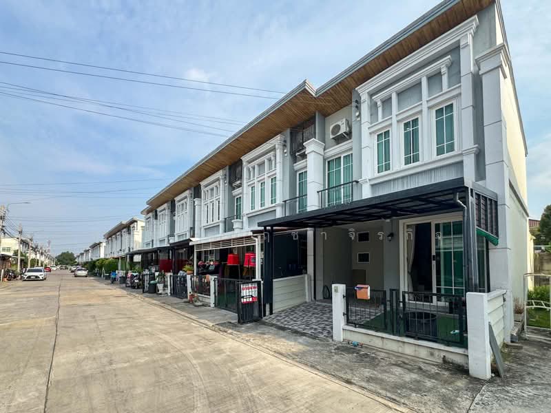 Golden Town 3 ลาดพร้าว เกษตรนวมินทร์, กรุงเทพ, ซอยนวมินทร์ 42, คลองกุ่ม, บึงกุ่ม, กรุงเทพ, 150 ตร.ม., ทาวน์เฮ้าส์ ให้เช่า, โดย สมชาย ฤชาจิรกิจ, 500097636 - DDproperty.com