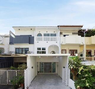 ขาย - ทาวน์เฮาส์ 2 ชั้น พื้นที่ 162 ตารางเมตร ทุ่งครุ กรุงเทพมหานคร, กรุงเทพ