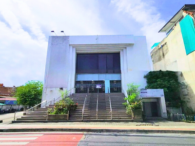 ขาย - ขายอาคารสำนักงาน ห้วยขวาง กรุงเทพฯ – แปลงใหญ่ 161 ตร.ว. พื้นที่ใช้สอย 936 ตร.ม., กรุงเทพ