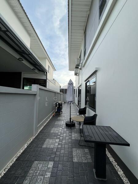 ขายบ้าน 4 ห้องนอน พัทยาตะวันออก, ชลบุรี, บางละมุง, บางละมุง, ชลบุรี, 208 ตร.ม., บ้านเดี่ยว ขาย, โดย PLC Real Estate, 500097819 - DDproperty.com