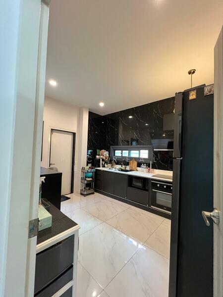 ขายบ้าน 4 ห้องนอน พัทยาตะวันออก, ชลบุรี, บางละมุง, บางละมุง, ชลบุรี, 208 ตร.ม., บ้านเดี่ยว ขาย, โดย PLC Real Estate, 500097819 - DDproperty.com