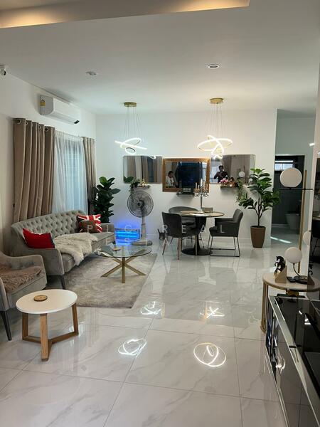 House 4 bedrooms for Sale East Pattaya, Chon Buri (Pattaya), Bang Lamung, Bang Lamung (Pattaya), Chon Buri (Pattaya), 4 Bedrooms, 208 sqm, Single Detached House For Sale, by PLC Real Estate, 500097819 - DDproperty.com