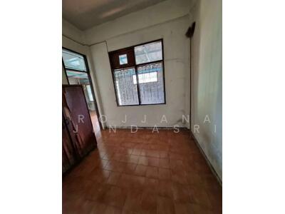 ขาย - ทาวน์เฮ้าส์ 4-ห้องนอน, กรุงเทพ