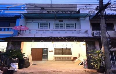 ขาย - ทาวน์เฮ้าส์ 3-ห้องนอน, กรุงเทพ