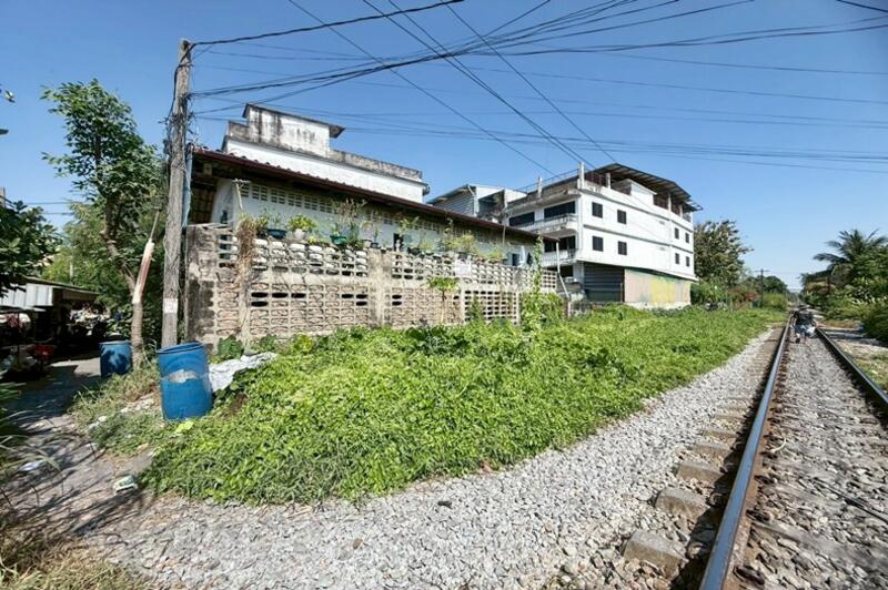 ขาย - ขายที่ดิน 35 ตร.วา เอกชัย 45 บางบอน พร้อมสิ่งปลูกสร้าง, กรุงเทพ