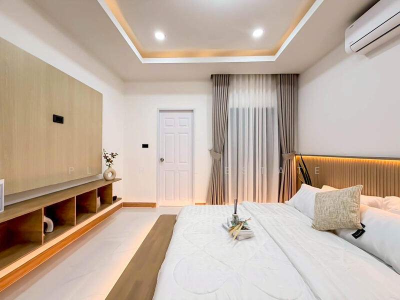 Pool Villa 3 bedrooms for Sale in North Pattaya, Chon Buri (Pattaya), Bang Lamung, Bang Lamung (Pattaya), Chon Buri (Pattaya), 3 Bedrooms, 184 sqm, Single Detached House For Sale, by PLC Real Estate, 500098058 - DDproperty.com