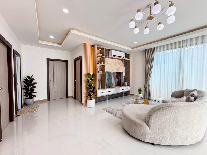 Pool Villa 3 bedrooms for Sale in North Pattaya, Chon Buri (Pattaya), Bang Lamung, Bang Lamung (Pattaya), Chon Buri (Pattaya), 3 Bedrooms, 184 sqm, Single Detached House For Sale, by PLC Real Estate, 500098058 - DDproperty.com