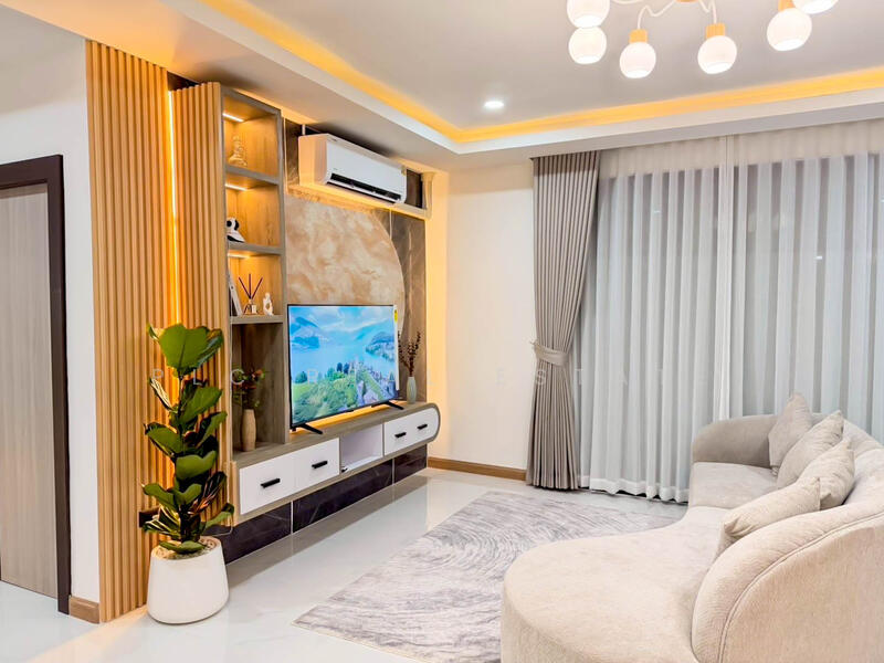 Pool Villa 3 bedrooms for Sale in North Pattaya, Chon Buri (Pattaya), Bang Lamung, Bang Lamung (Pattaya), Chon Buri (Pattaya), 3 Bedrooms, 184 sqm, Single Detached House For Sale, by PLC Real Estate, 500098058 - DDproperty.com