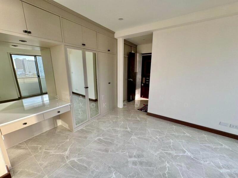 For Sale - Riverside Villa Condominium 1, Bangkok