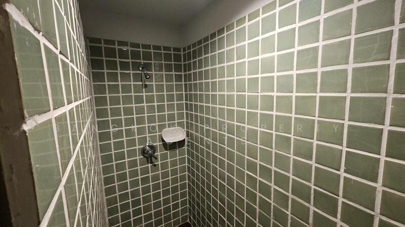 Baan Thirapa : บ้านธีรภา, กรุงเทพ, 9 ซอย พระพินิจ, ทุ่งมหาเมฆ, สาทร, กรุงเทพ, 190 ตร.ม., คอนโด ให้เช่า, โดย BANGKOK PROPERTY AGENTS, 500098196 - DDproperty.com