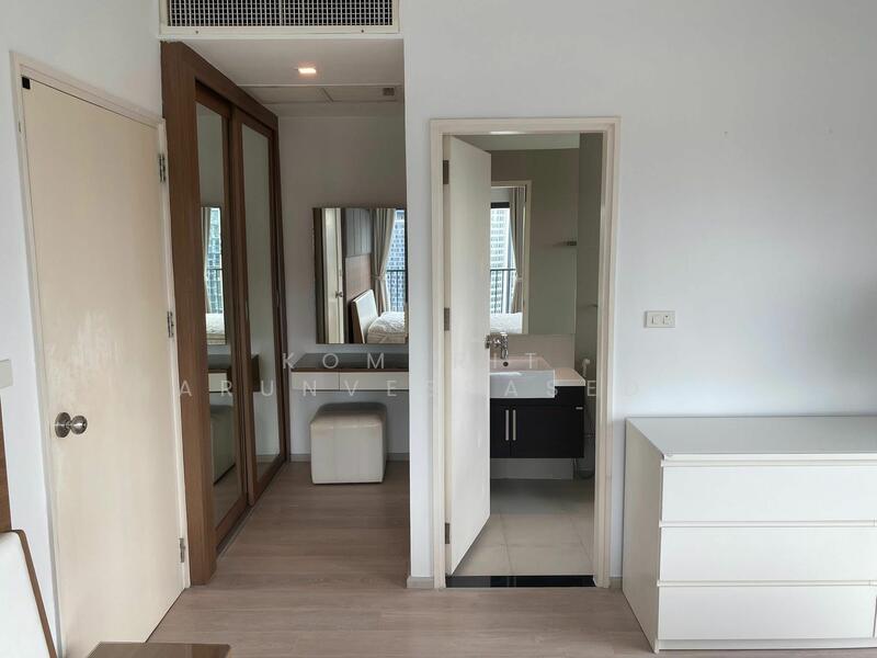 Noble Remix, Bangkok, 772 Soi Sukhumvit 36, Sukhumvit Road, Khong Tan, Khlong Toei, Bangkok, 1 Bedroom, 62 sqm, Condo For Sale, by Komkrit  Arunvessased , 500098321 - DDproperty.com