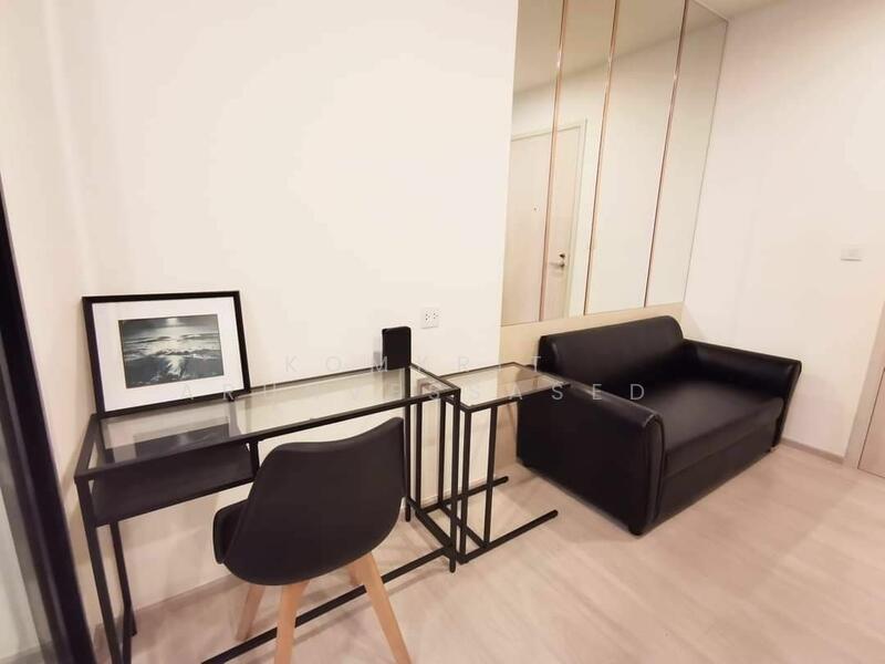 Life Asoke, Bangkok, Asoke-Dindang Road, Bang Kapi, Huai Khwang, Bangkok, 1 Bedroom, 35 sqm, Condo For Sale, by Komkrit  Arunvessased , 500098335 - DDproperty.com