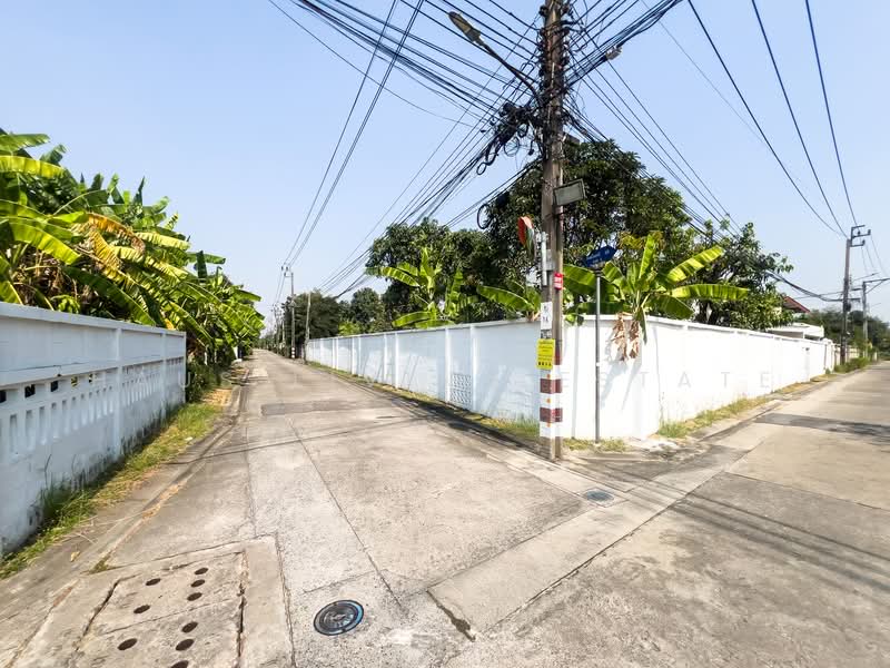 ที่ดิน ซอยฉิมพลี 28, กรุงเทพ, ฉิมพลี, ตลิ่งชัน, กรุงเทพ, 400 ตร.ม., ที่ดิน ขาย, โดย Haus Living Estate, 500098476 - DDproperty.com