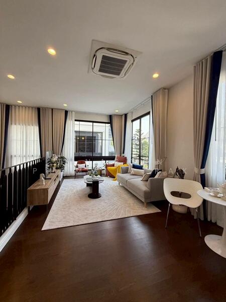 For Rent - Burasiri Watcharapol, Bangkok