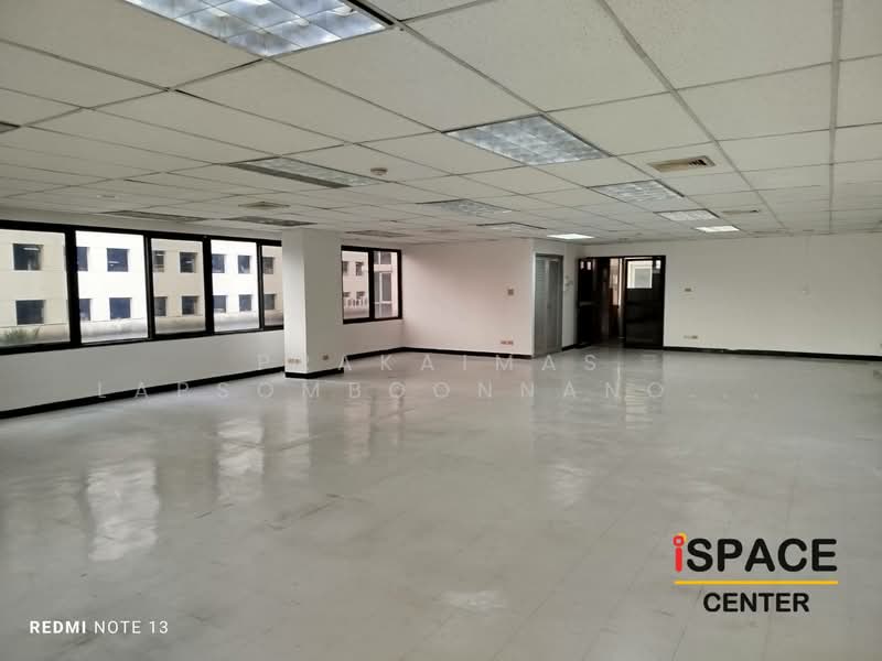 Rent office near BTS Krungthonburi Sizes: 70, 150, and 220 sq.m. Newly renovated., Bangkok, กรุงธนบุรี, Khlong Ton Sai, Khlong San, Bangkok, , 220 sqm, Office Space For Rent, by Prakaimas Lapsomboonnanon (Ying), 500098731 - DDproperty.com