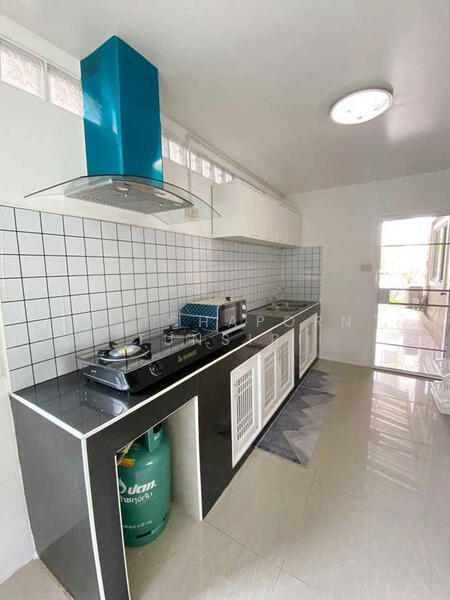 บ้านในโครงการ ให้เช่า – ใกล้โรงเรียนนานาชาติยูนิตี้คอนคอร์ด เพียง 5 นาที ค่าเช่า 25,000 บาท / เดือน, Chiang Mai, Chai Sa Than, Saraphi, Chiang Mai, 3 Bedrooms, 150 sqm, Single Detached House For Rent, by Rutchaporn Tunsiri, 500098889 - DDproperty.com