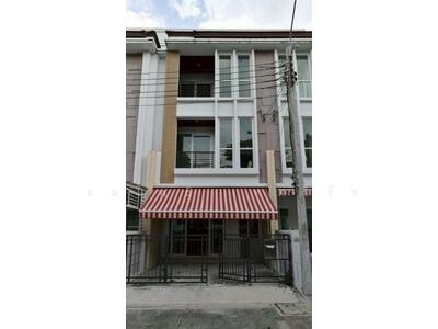 ขาย - Baan Klang Muang S-Sense Rama 9-Ladprao : บ้านกลางเมือง เอสเซ้นส์ พระราม 9-ลาดพร้าว, กรุงเทพ