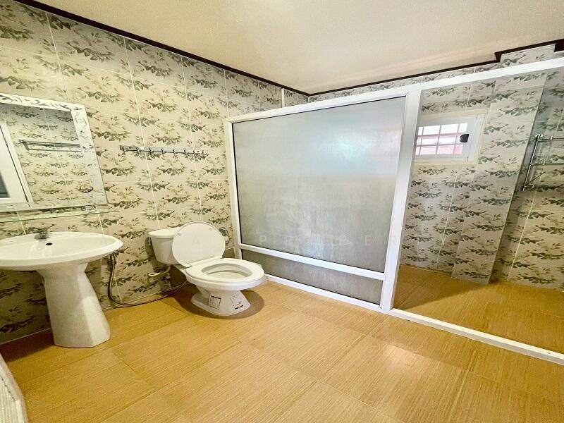 หมู่บ้าน เหนือลิขิต ศรีราชา, Chon Buri (Pattaya), ถนนเก้ากิโล, Surasak, Si Racha, Chon Buri (Pattaya), 3 Bedrooms, 180 sqm, Single Detached House For Sale, by A.T.A. Property, 500098951 - DDproperty.com