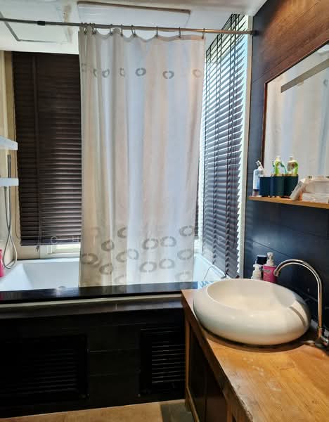 Watermark Chaophraya, Bangkok, Soi Charoennakorn 39-41, Charoennakorn Road, Bang Lam Phu Lang, Khlong San, Bangkok, 3 Bedrooms, 145 sqm, Condo For Sale, by Kla Chinworapanya, 500099088 - DDproperty.com