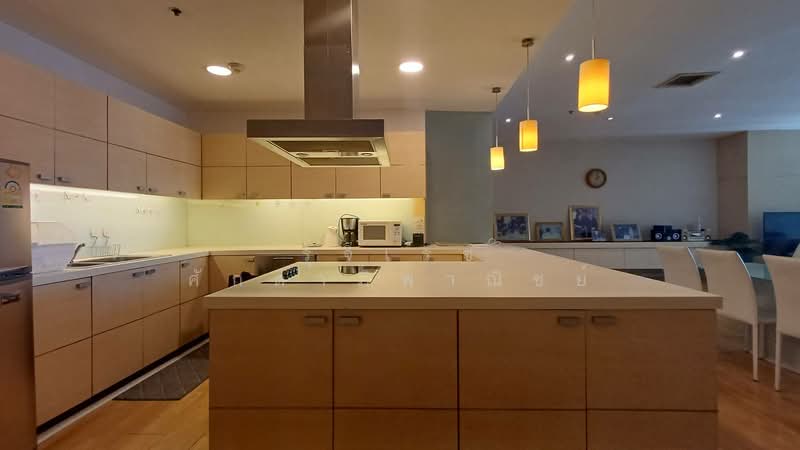Baan Sathorn Chao Phraya, Bangkok, 931 Charoen Nakhon 15 A Alley, Khlong Ton Sai, Khlong San, Bangkok, 3 Bedrooms, 167 sqm, Condo For Sale, by Rujirake Sakdapipanich, 500099156 - DDproperty.com