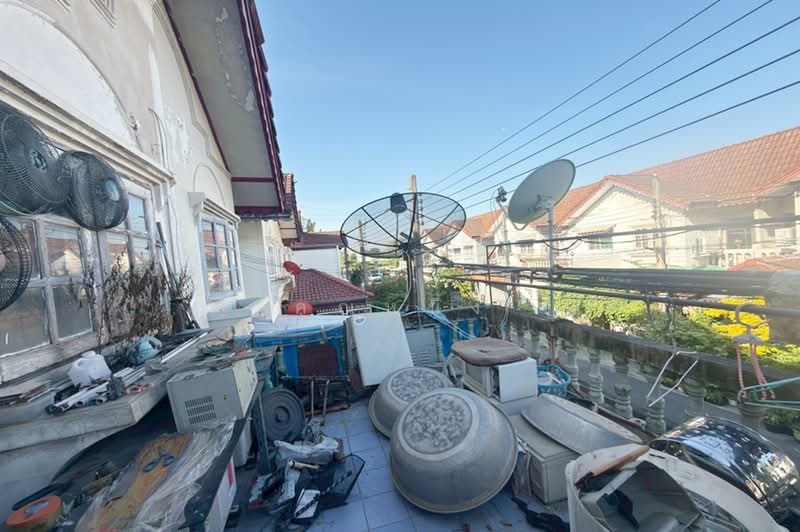 หมู่บ้านสวนทองวิลล่า 3, กรุงเทพ, ถนนรามอินทรา, นวลจันทร์, บึงกุ่ม, กรุงเทพ, 125 ตร.ม., ทาวน์เฮ้าส์ ขาย, โดย คุณหนึ่ง, 500099176 - DDproperty.com